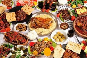 Read more about the article Yemek Kültürü ve Tarihi: Dünyanın En Ünlü Yemekleri