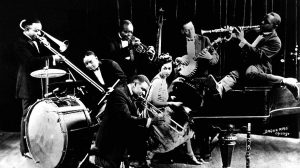 Read more about the article Jazz Müziği: İcadından Günümüze Değişen Tarzlar